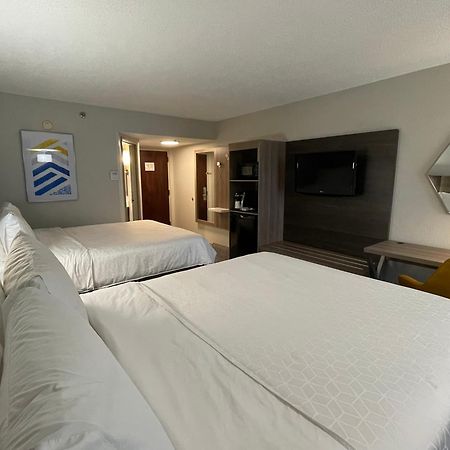 Holiday Inn Express Burlington By Ihg Extérieur photo