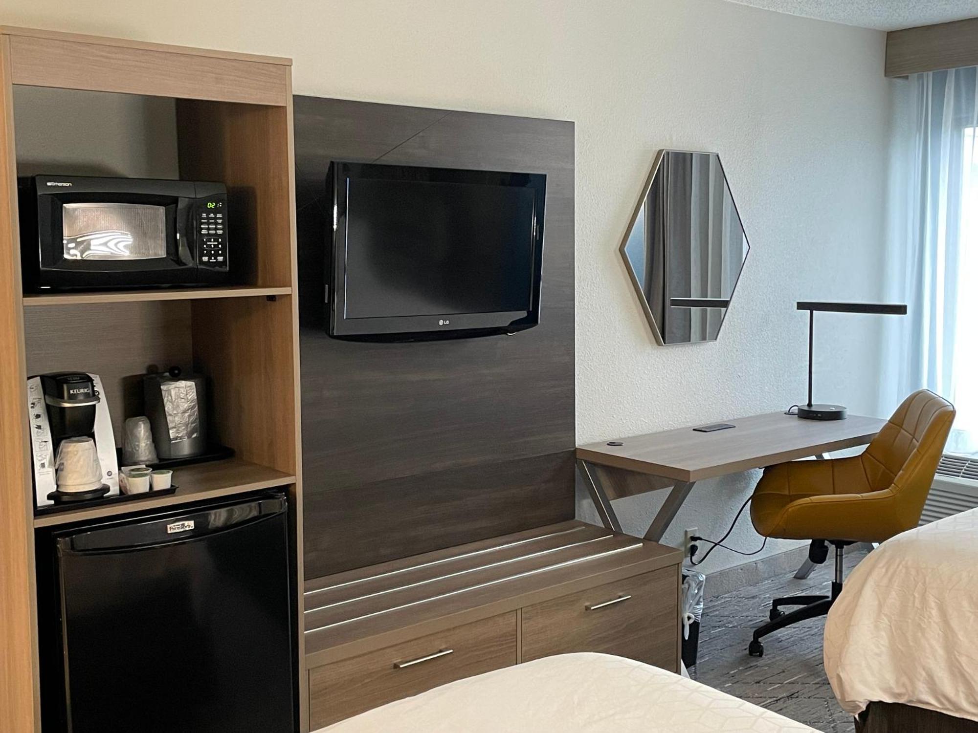 Holiday Inn Express Burlington By Ihg Extérieur photo