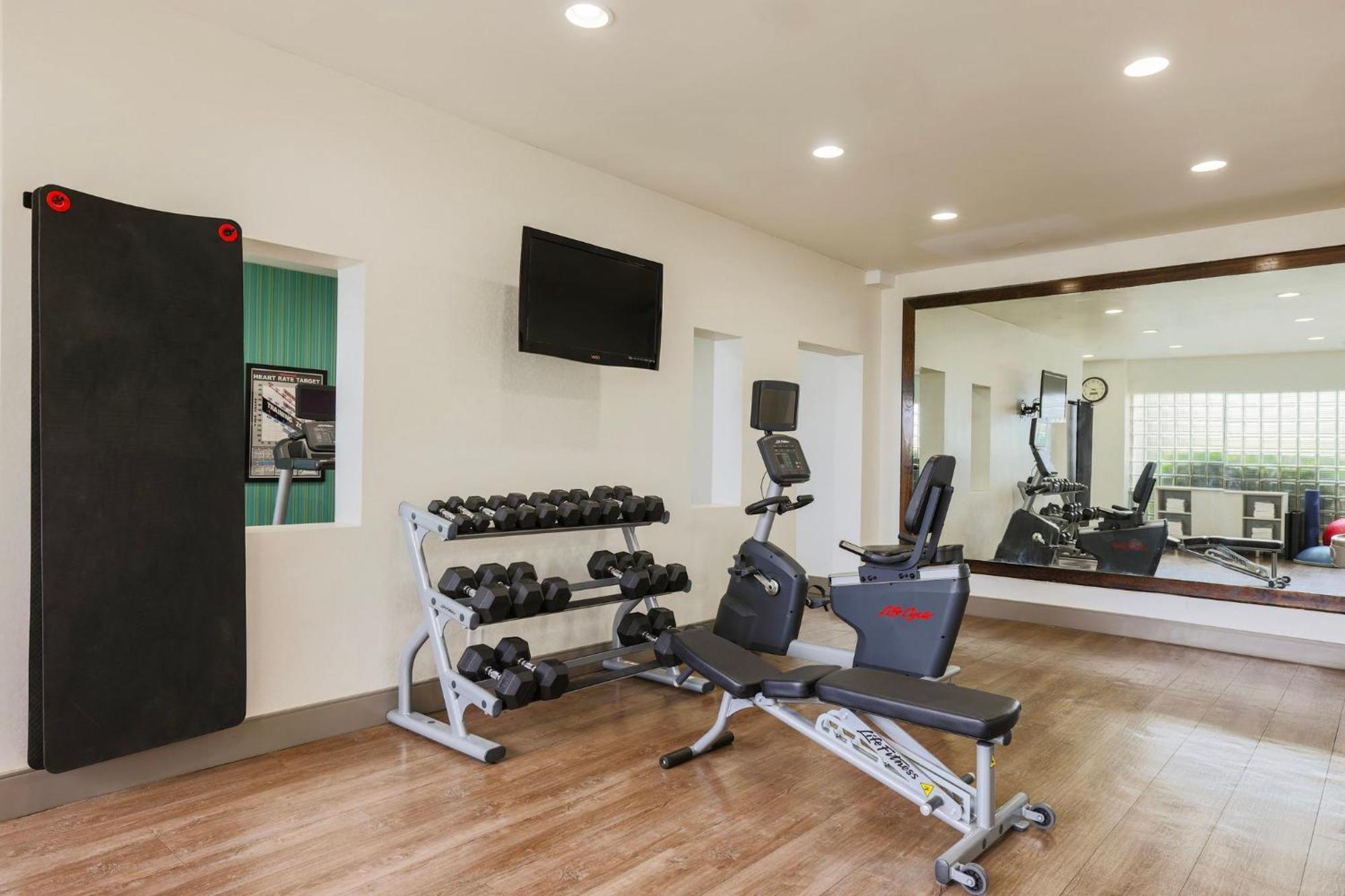 Holiday Inn Express Burlington By Ihg Extérieur photo