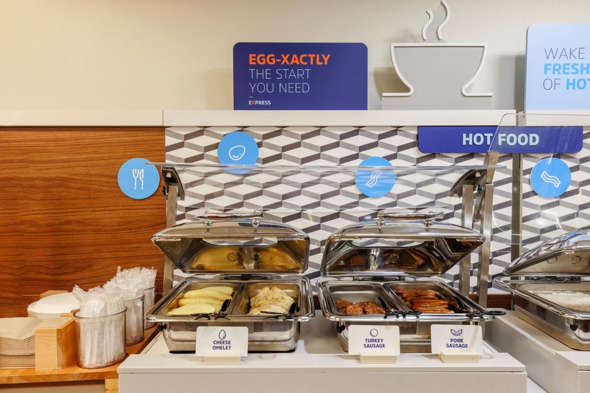 Holiday Inn Express Burlington By Ihg Extérieur photo