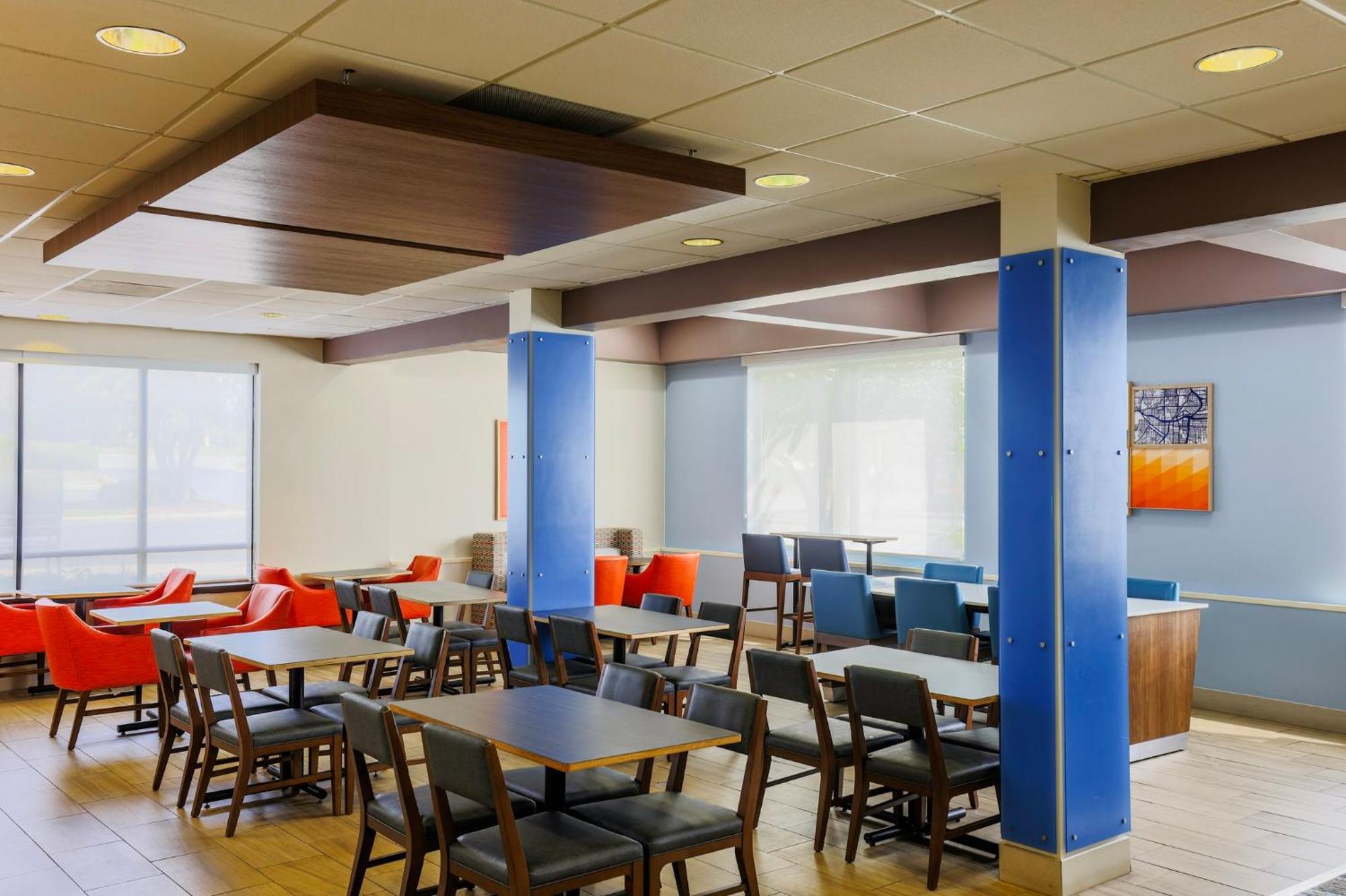Holiday Inn Express Burlington By Ihg Extérieur photo