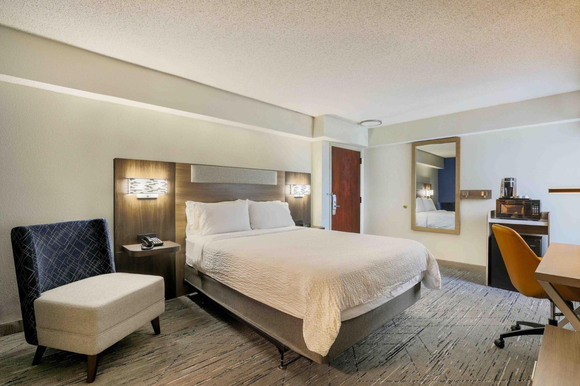 Holiday Inn Express Burlington By Ihg Extérieur photo