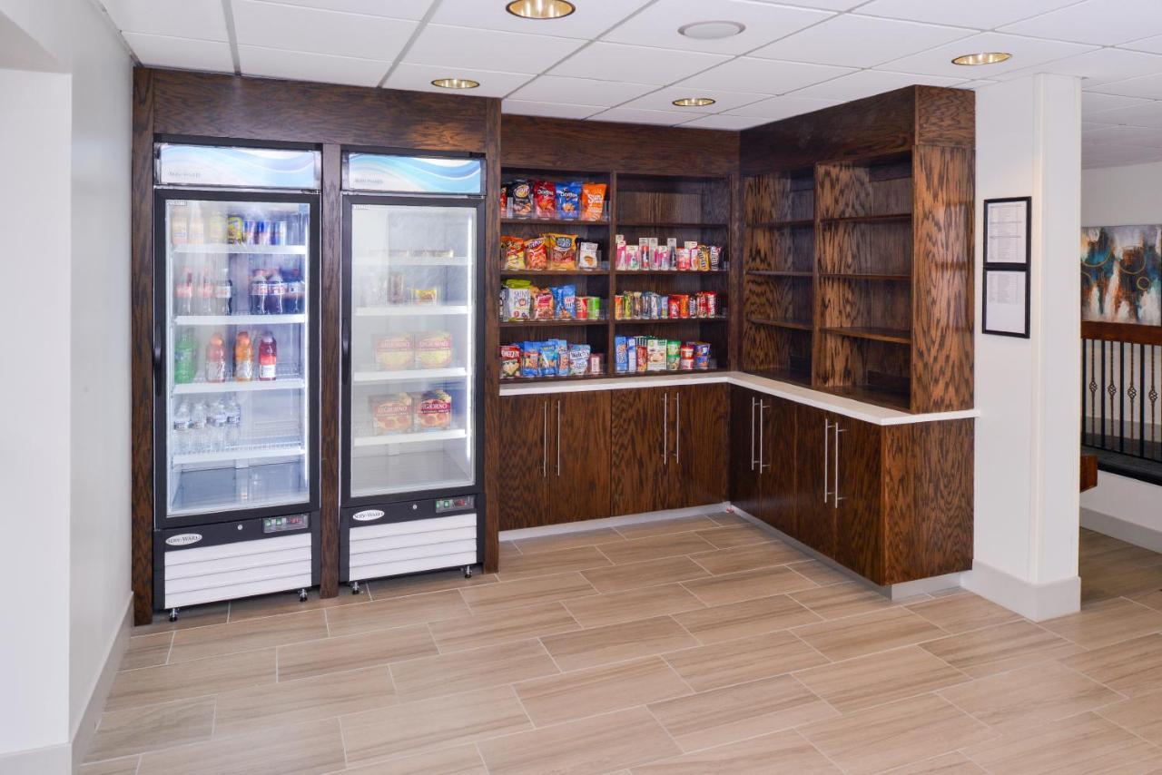 Holiday Inn Express Burlington By Ihg Extérieur photo